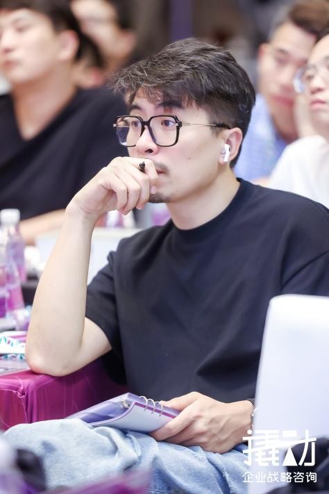九游会 APP J9九游会入口撬动企业战略咨询主办《拐点战略课》第2季用战役变现!(图3) 九游会 APP J9九游会入口撬动企业战略咨询主办《拐点战略课》第2季用战役变现!(图3)
