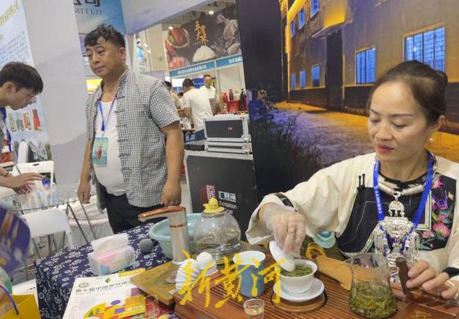 九游会 APP J9九游会入口1200+品质企业、15000+优质品牌第16届山东国际糖酒会今日开幕(图7) 九游会 APP J9九游会入口1200+品质企业、15000+优质品牌第16届山东国际糖酒会今日开幕(图7)