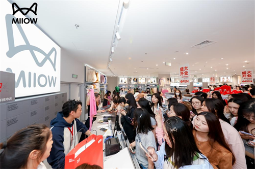 正确定位铸就民九游会J9族品牌东极定位助力猫人线下战略全面化布局(图5) 正确定位铸就民九游会J9族品牌东极定位助力猫人线下战略全面化布局(图5)