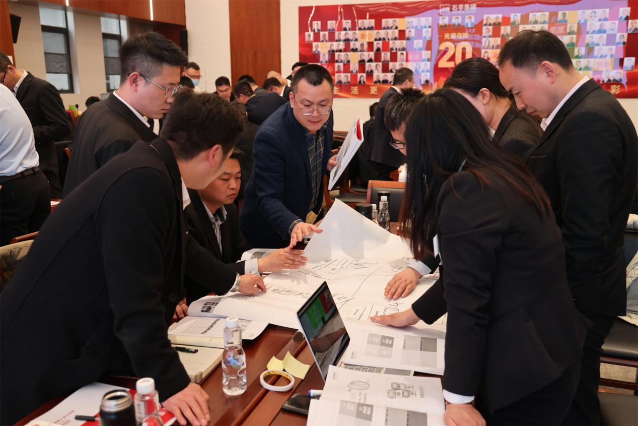 西安经开区多家企业上好“开工九游J9第一课”(图1) 西安经开区多家企业上好“开工九游J9第一课”(图1)